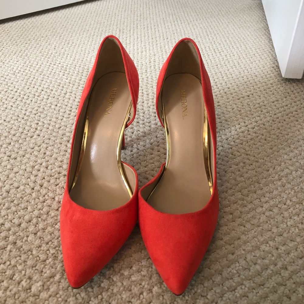 Merona coral pumps